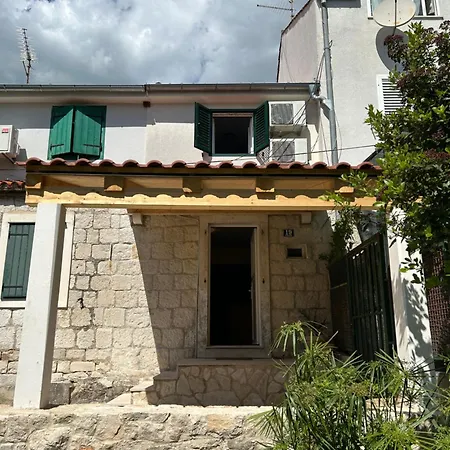 公寓 Rokova Terrace Retreat